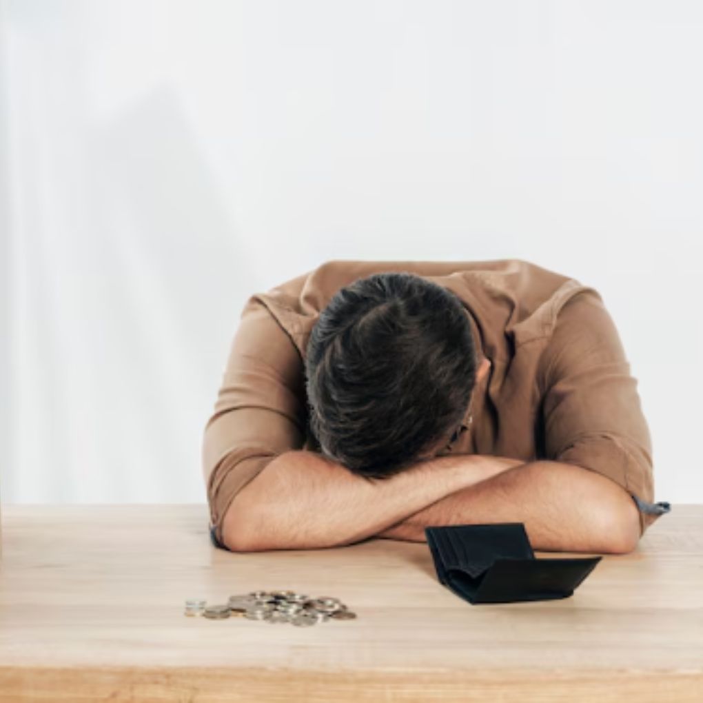 Những Sai Lầm Tài Chính Nào Nhiều Người Mắc Phải Khi Vay Tiền Ngân Hàng?